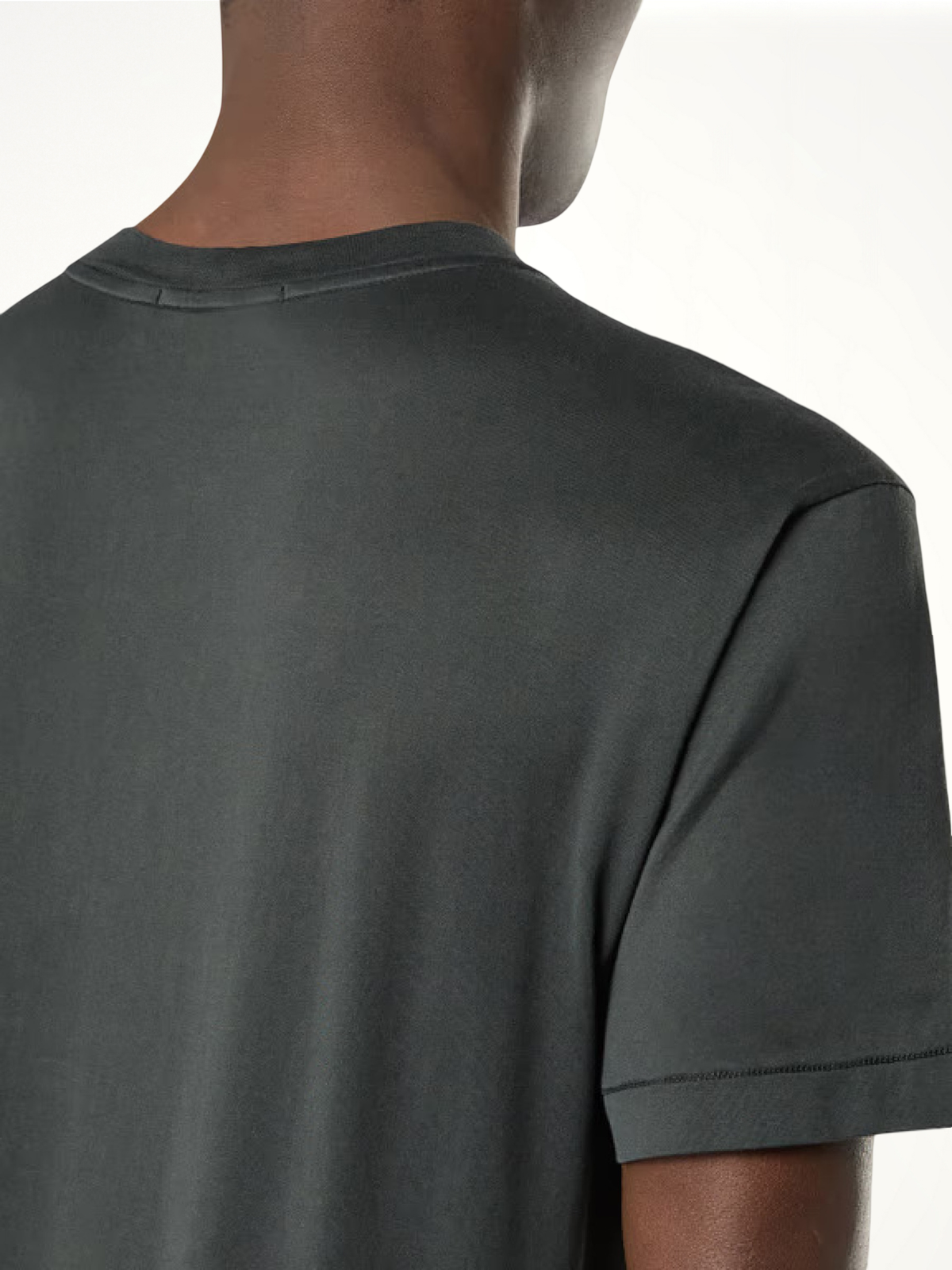 Stone Island Logo Patch T-Shirt in Lead Grey