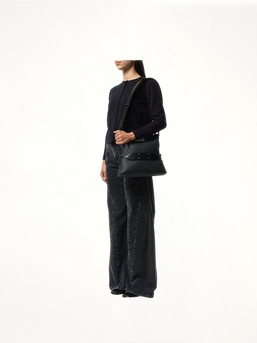 Soft 5AC Multifunction Small Shoulder Bag in Black