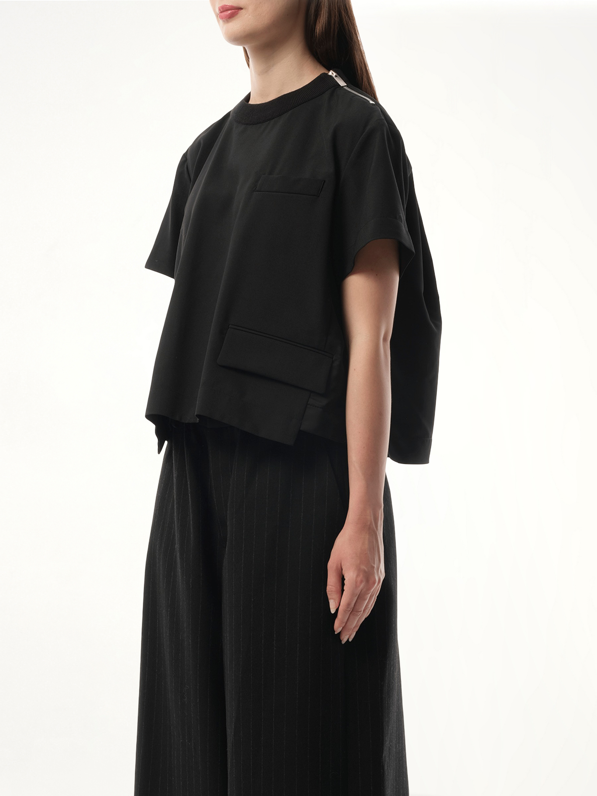 Suiting Short-sleeve Pullover in Black