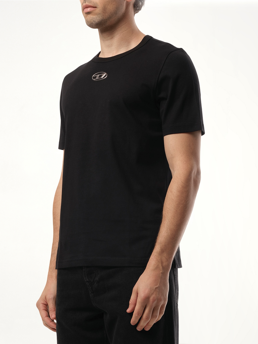 T-Adjust D Logo T-Shirt in Black