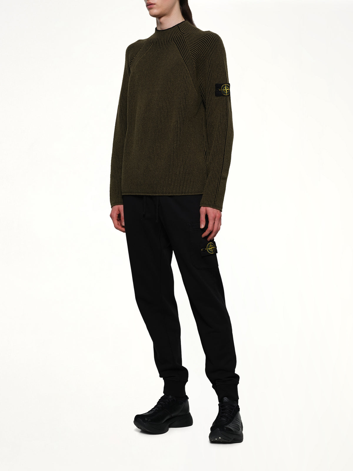 510002 Wool Crew Neck Sweater in Military Green