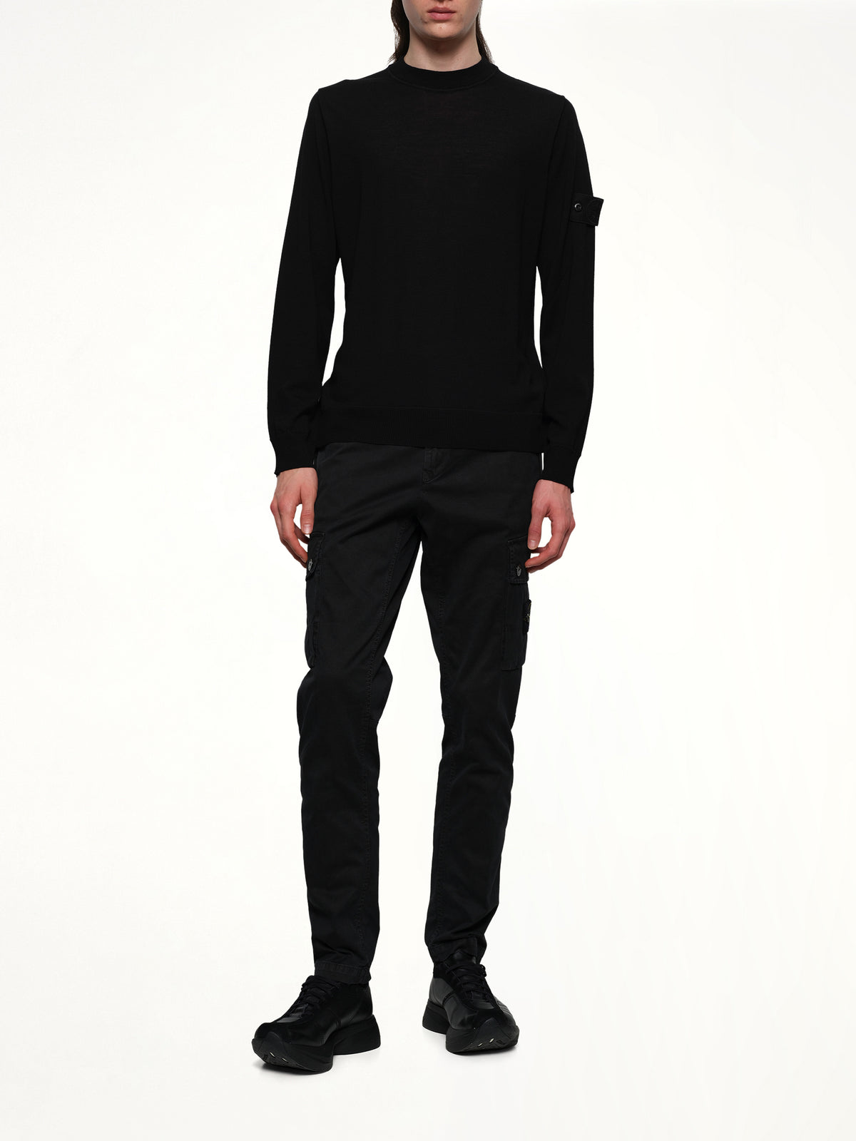 510007 Wool Crew Neck Sweater in Black