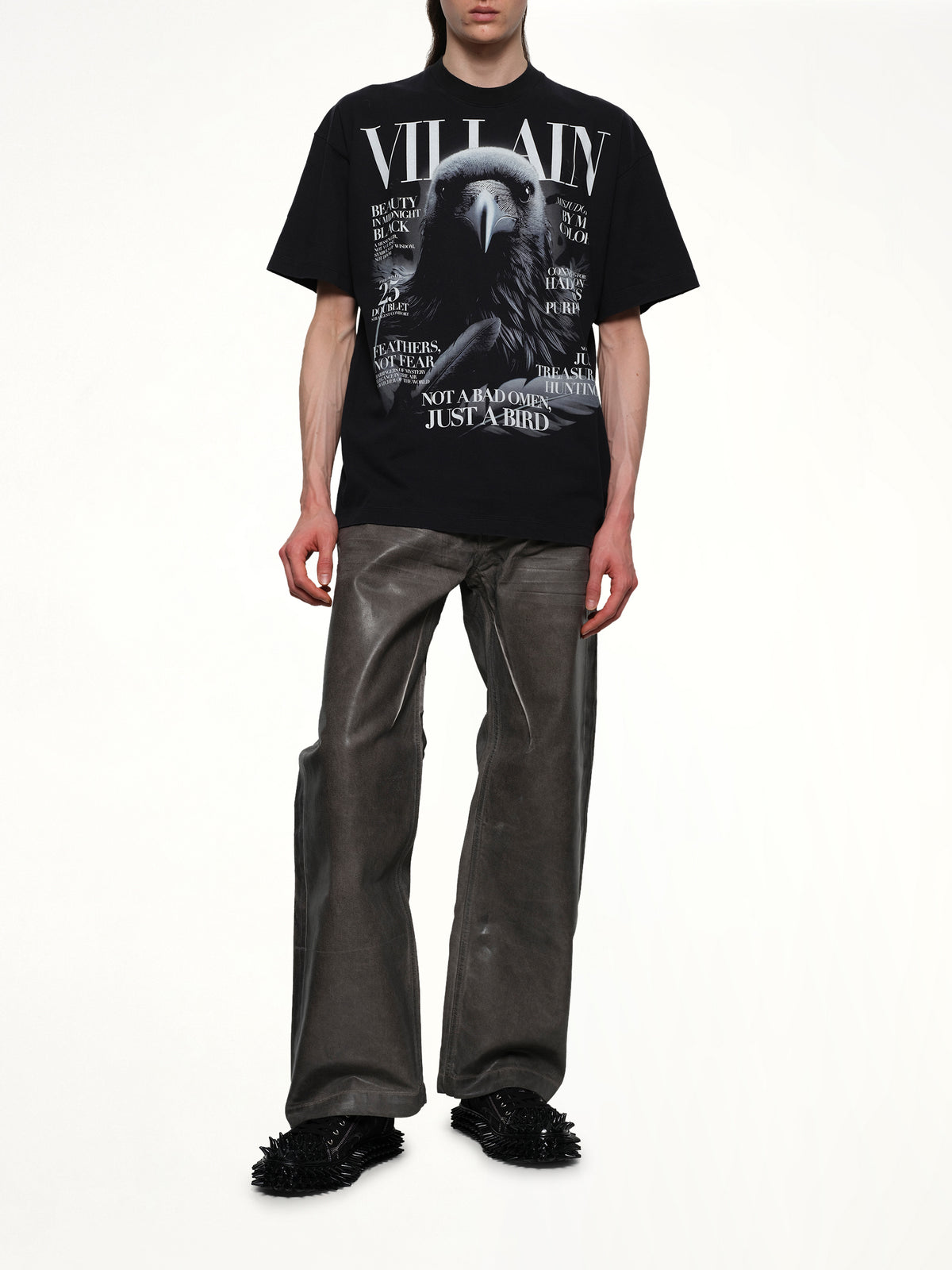 Villain Cover Print T-Shirt in Black