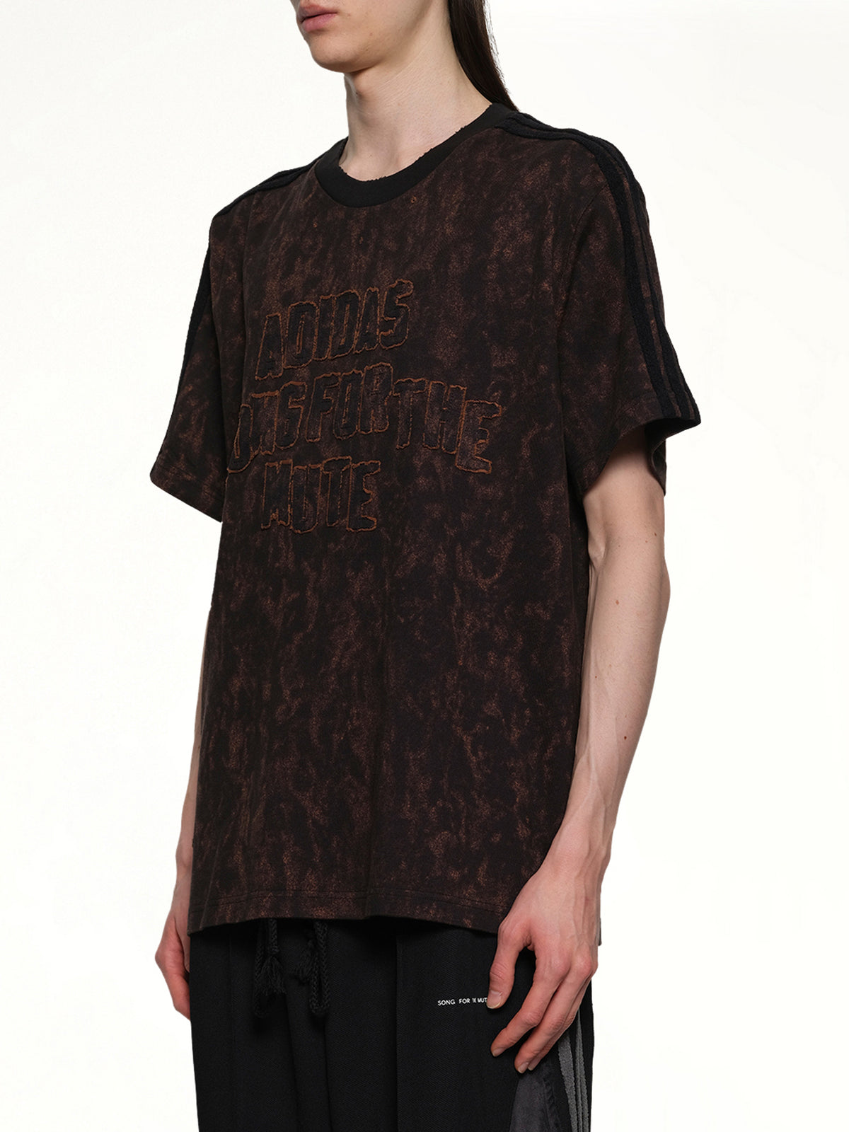 Bleaching Effect T-Shirt in Black/Wild Brown