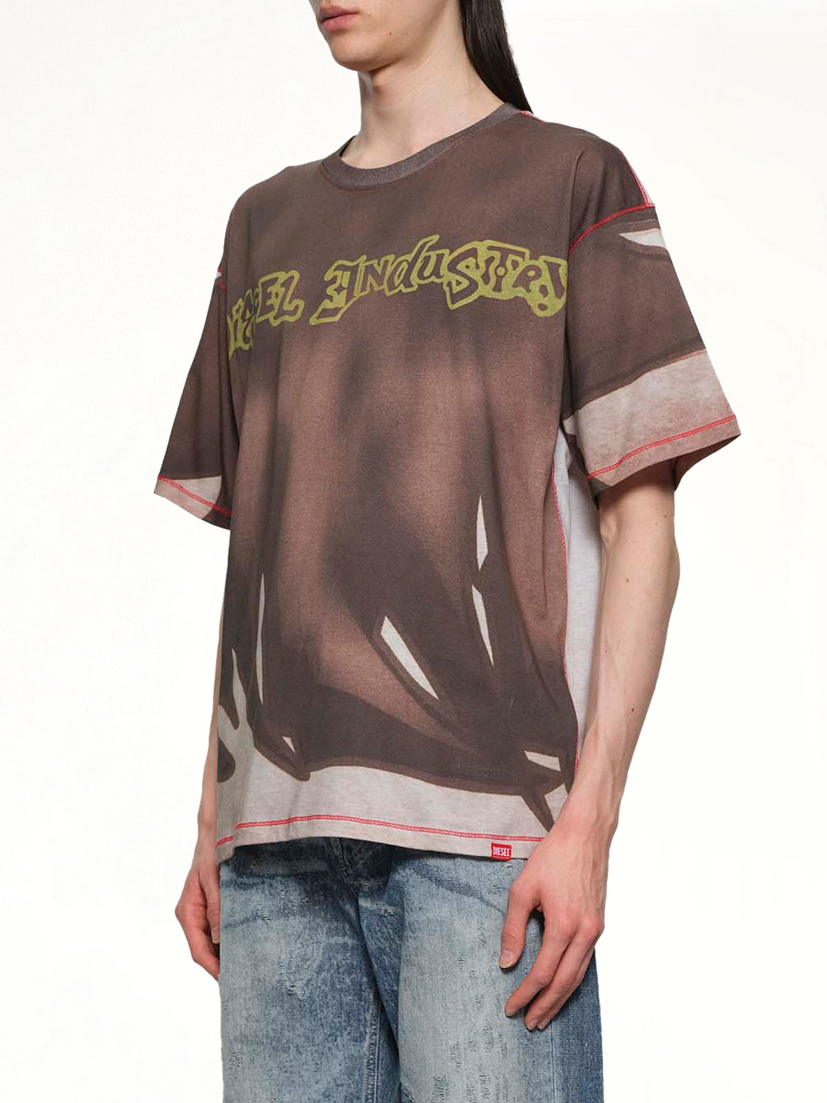 T-BOXT-SHOW T-Shirt in Brown