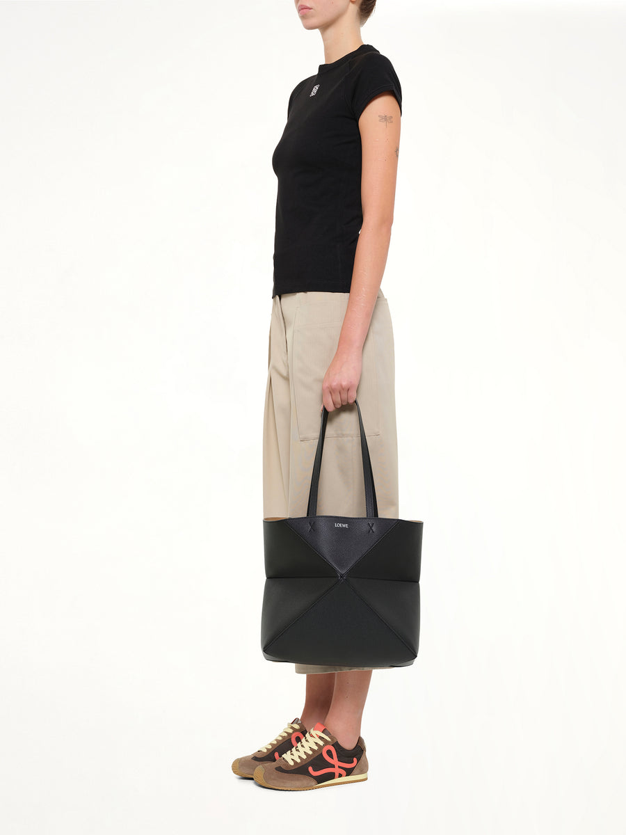 Puzzle Fold Tote Horizontal M in Black