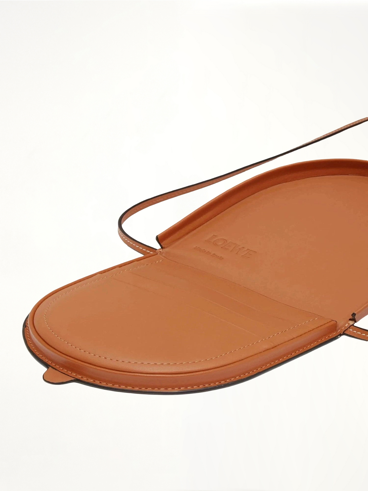 Small Heel Pouch in Soft Calfskin in Tan