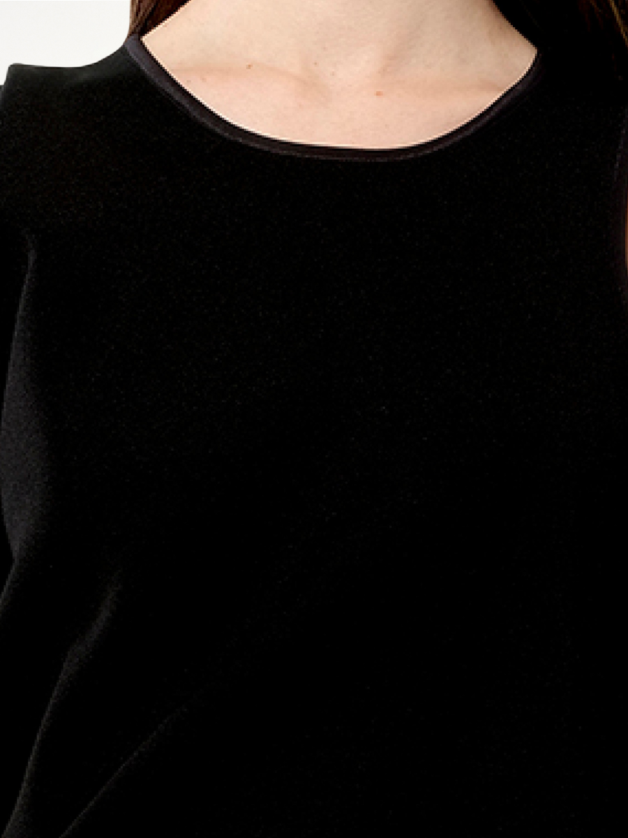 Top in Black