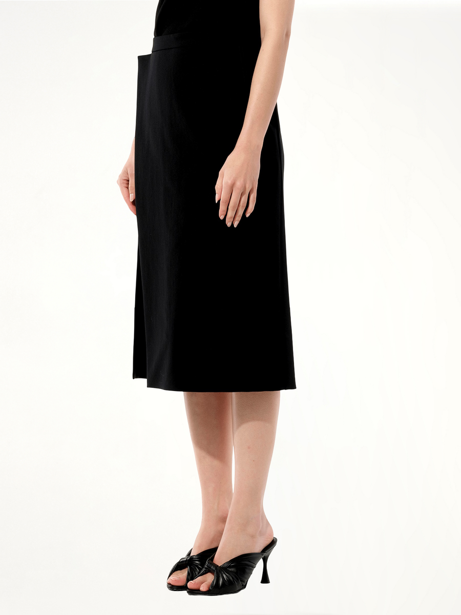 Skirt in Black