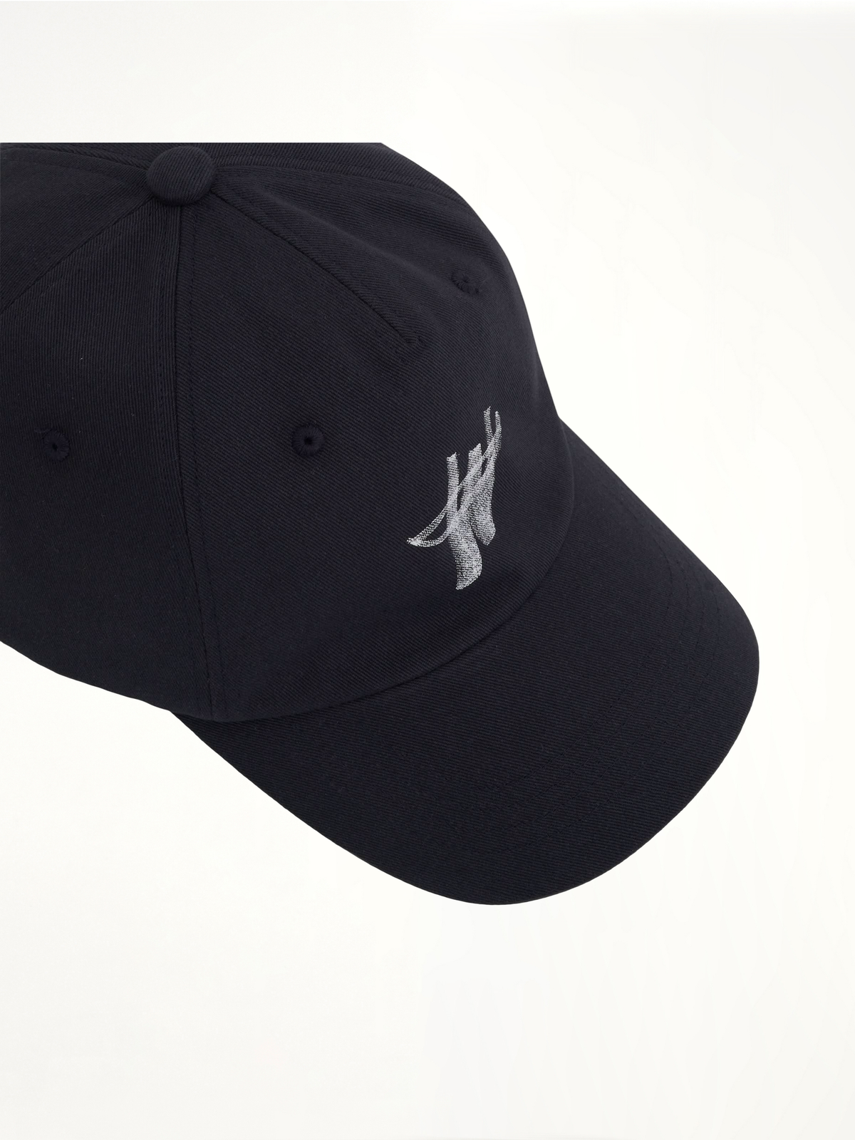 WD One Logo Cap in Black
