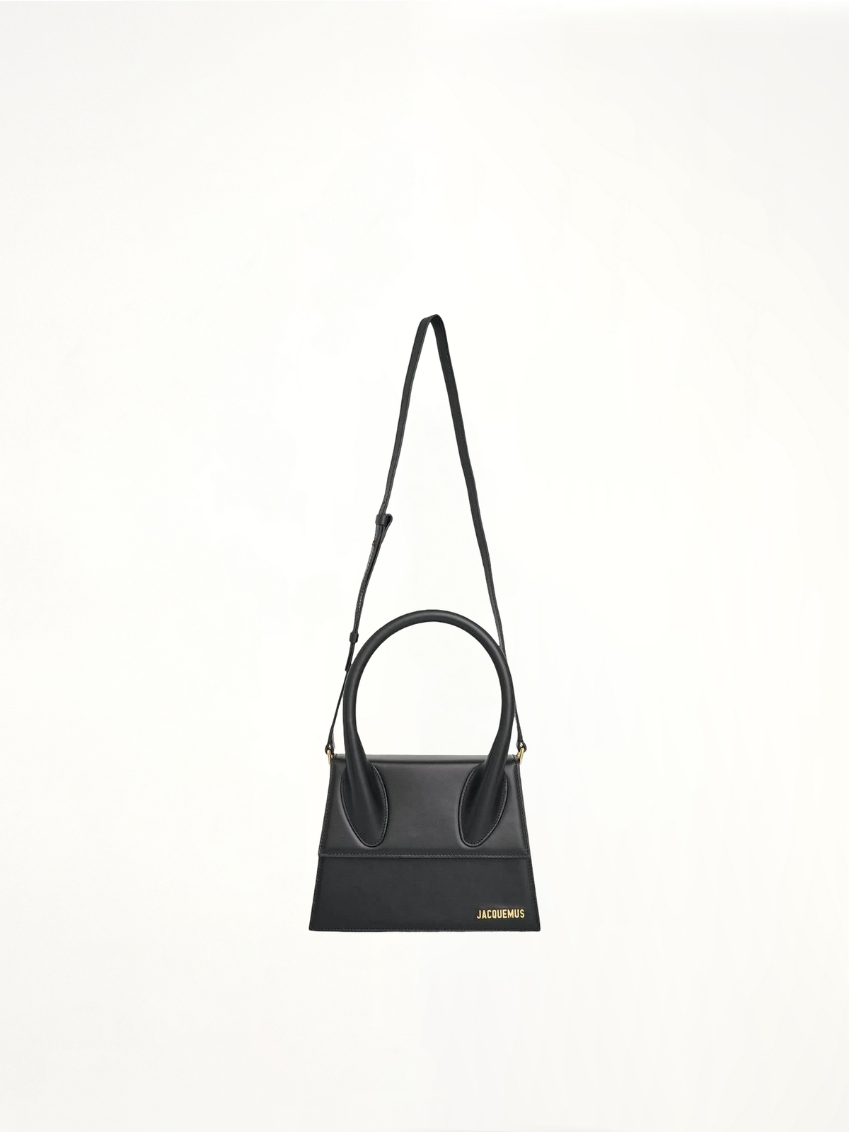 Le Grand Chiquito Leather Bag in Black
