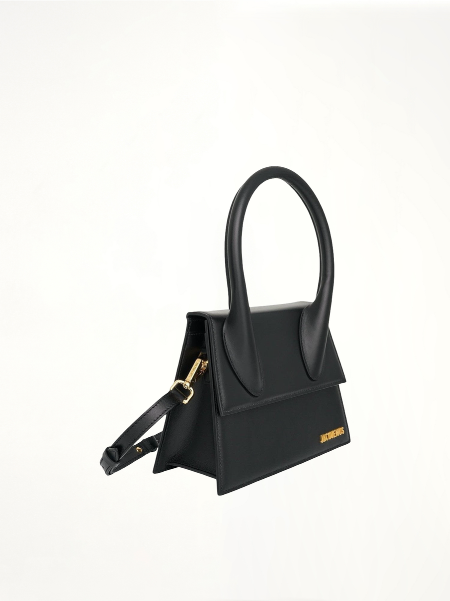 Le Grand Chiquito Leather Bag in Black