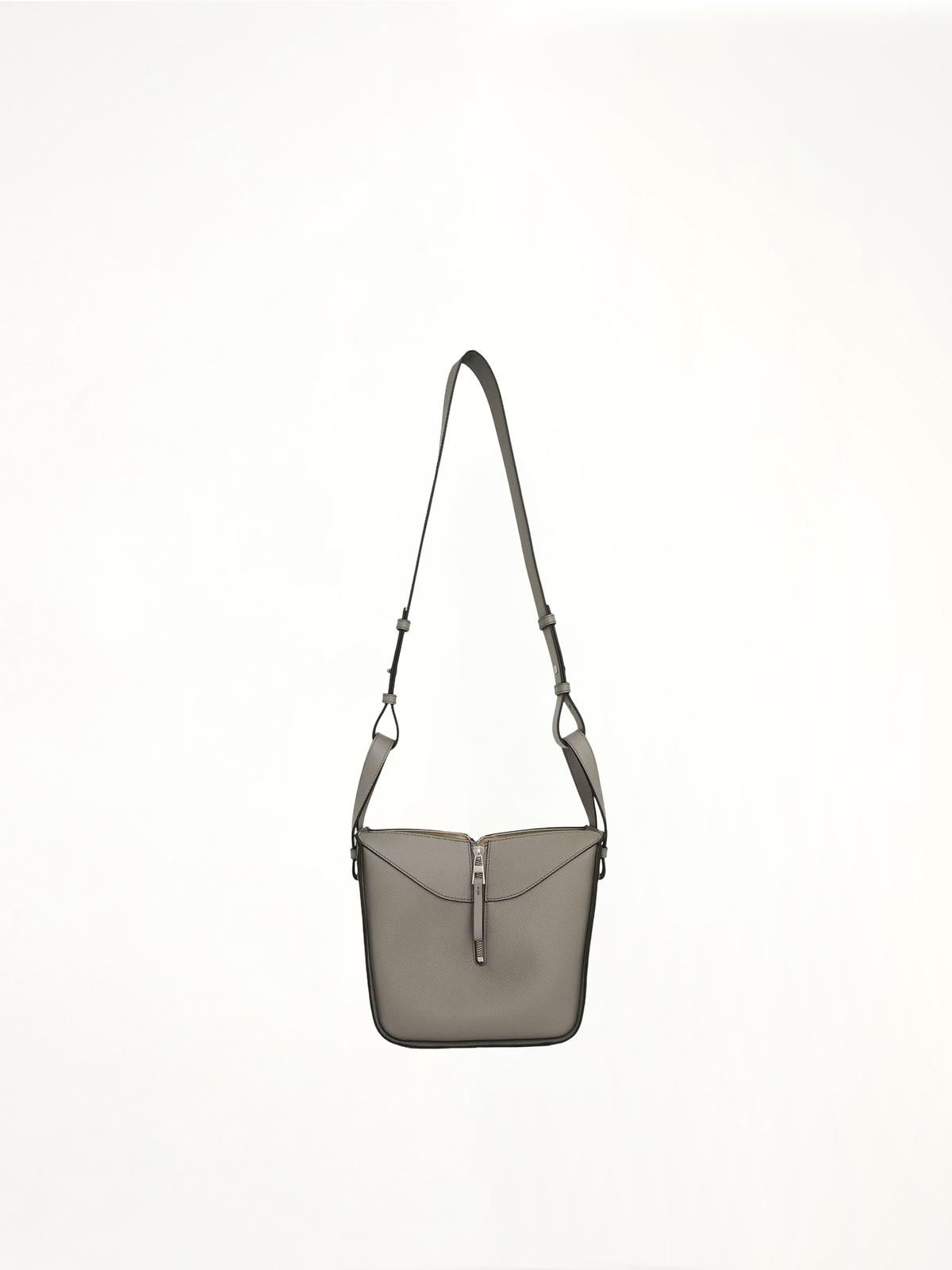 Compact Hammock Bag in Soft Grained Calfskin in Pearl Grey