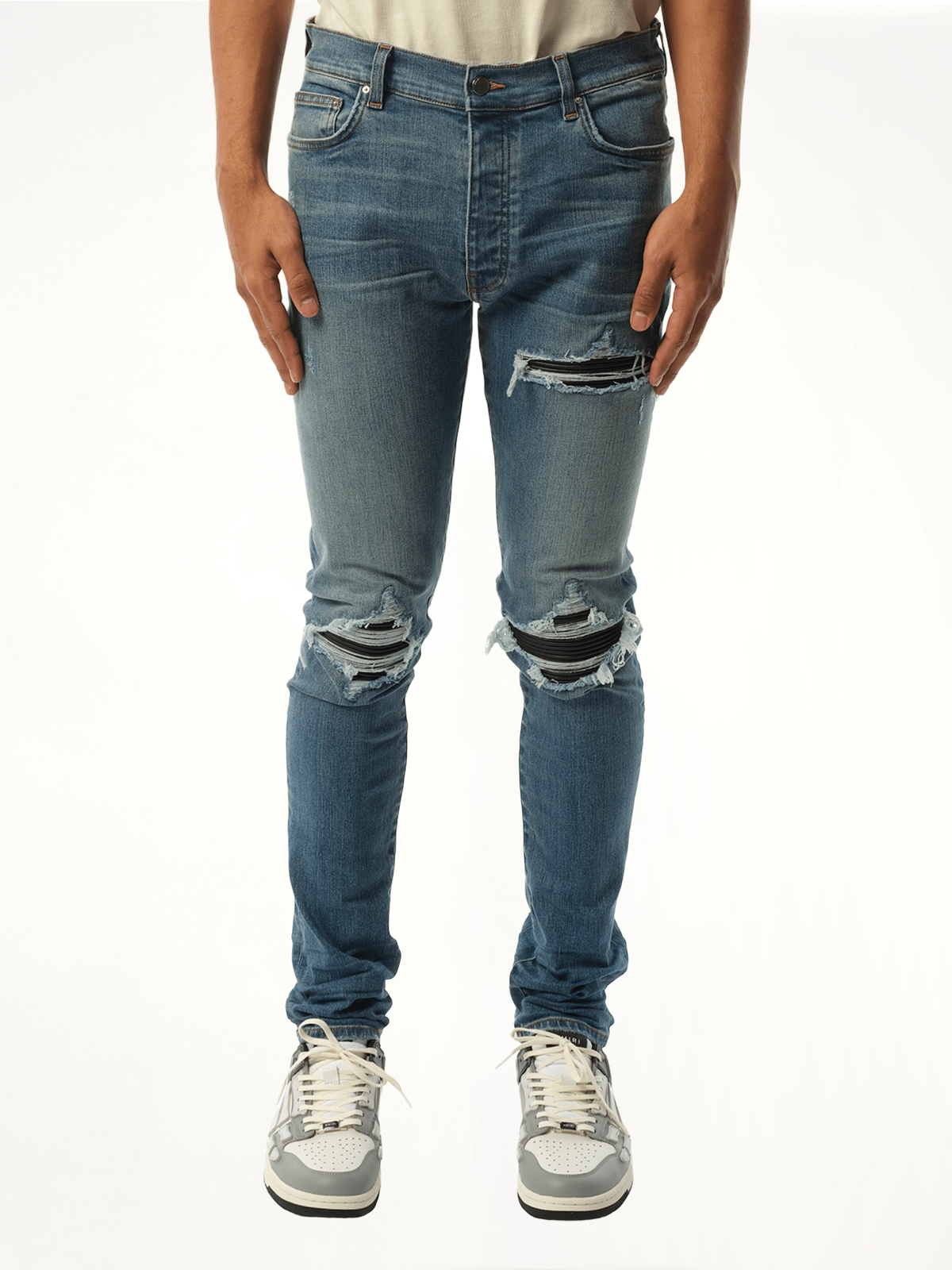 MX1 Distressed Jeans in Dark Indigo