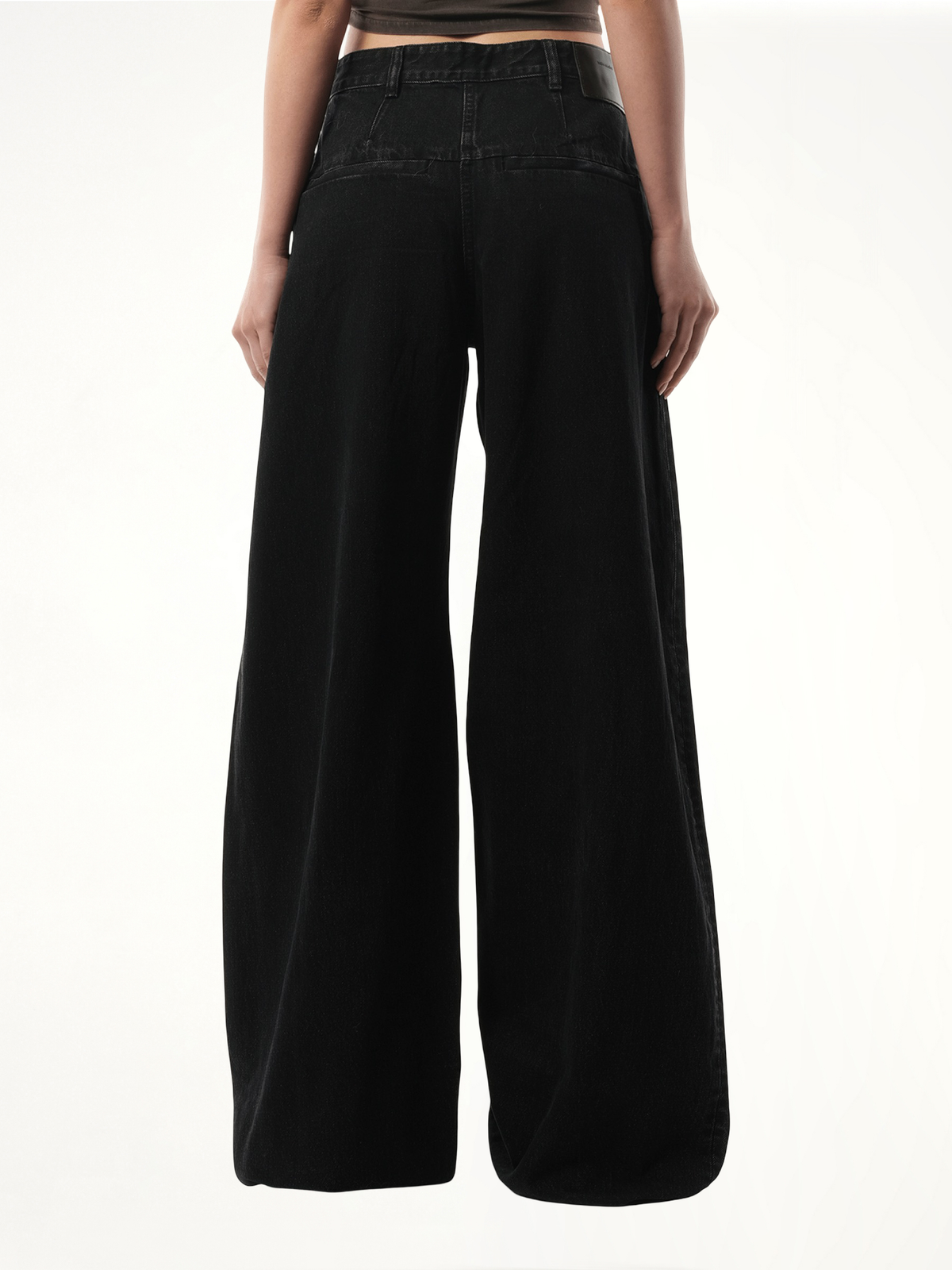 Dem Jeans in Magnetite