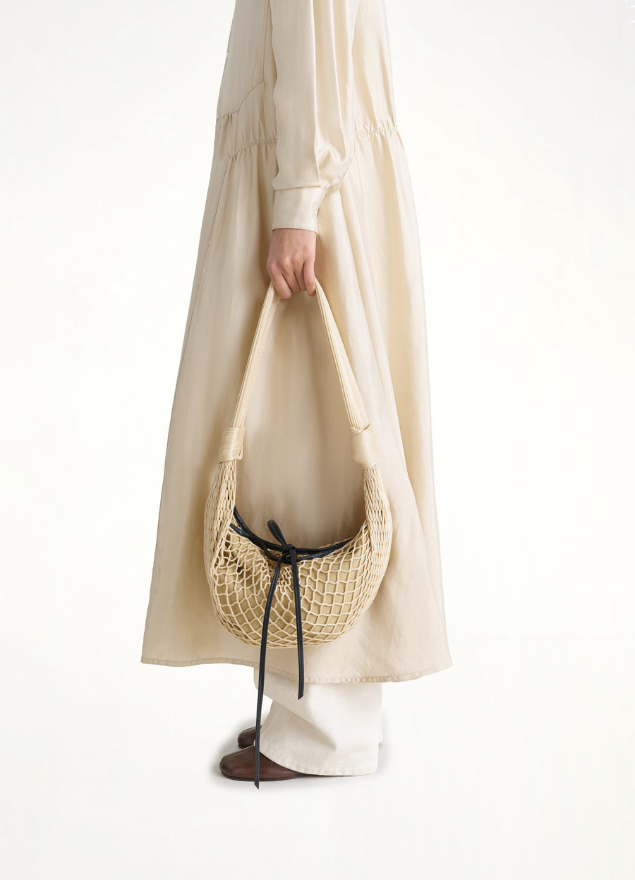 Fortune Croissant Filt Bag in Light Beige