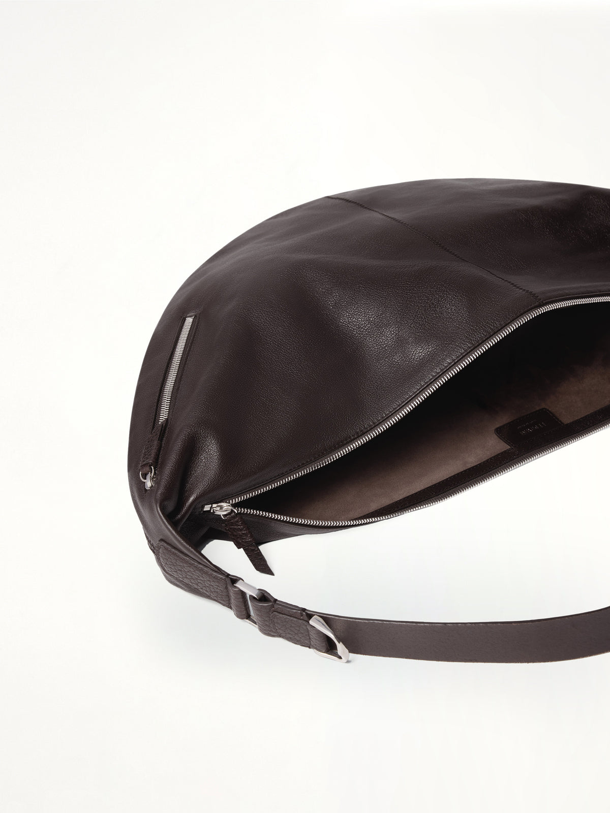 Large Quiver Clip Bag in Dark Chocolate