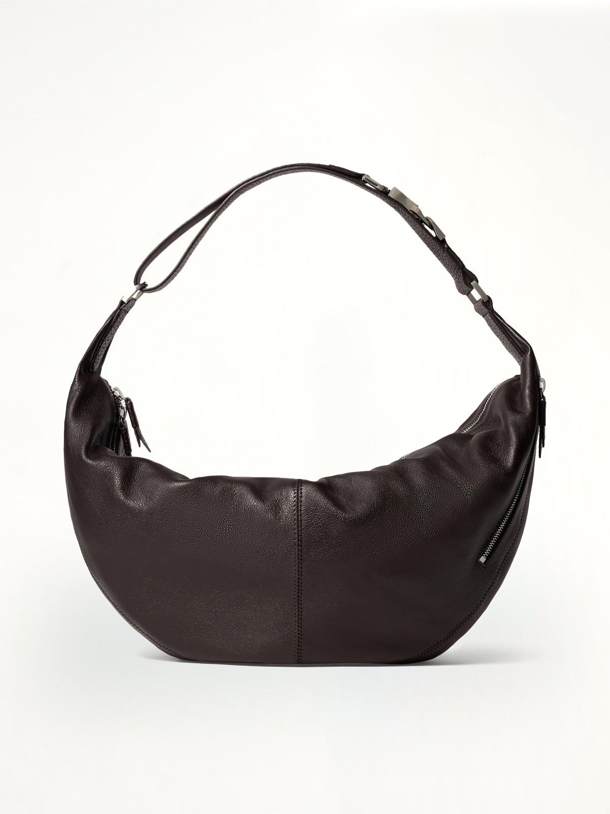 Quiver Clip Grained Leather Bag in Dark Chocolate