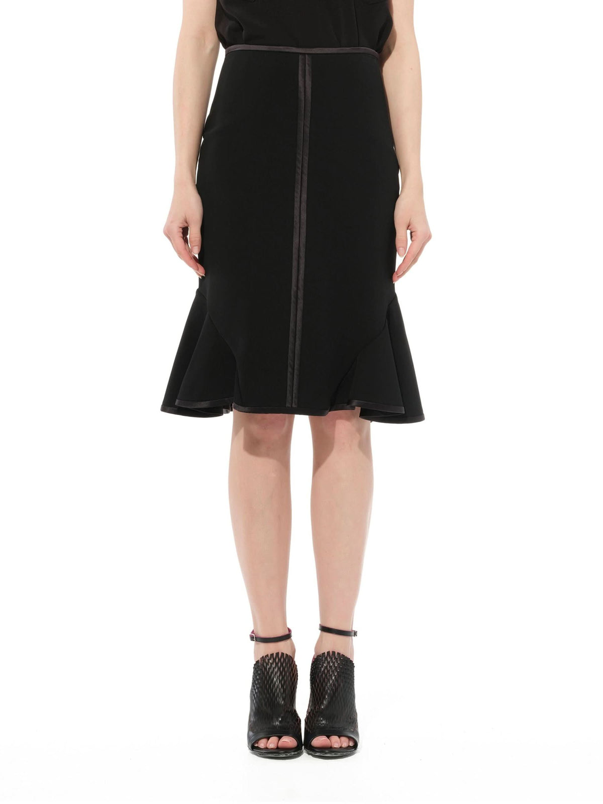 Classic Short Skirts in Black