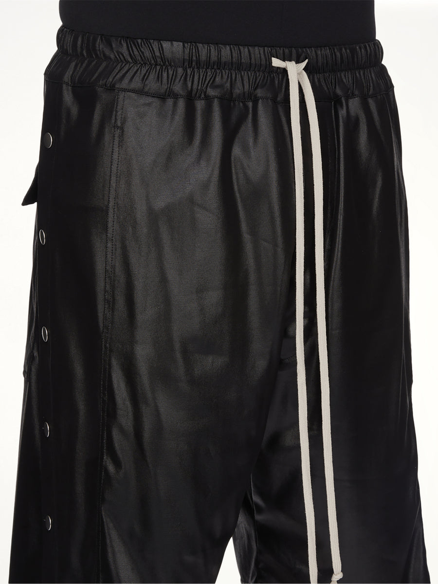 Wide Pusher Shorts in Black