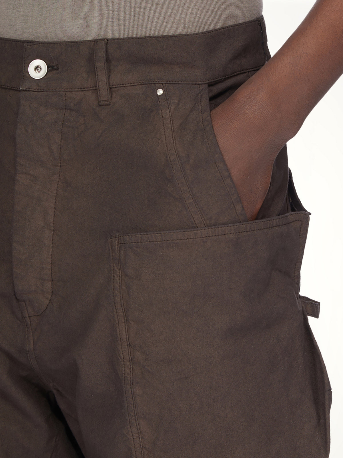 Stefan Cargo in Dark Dust