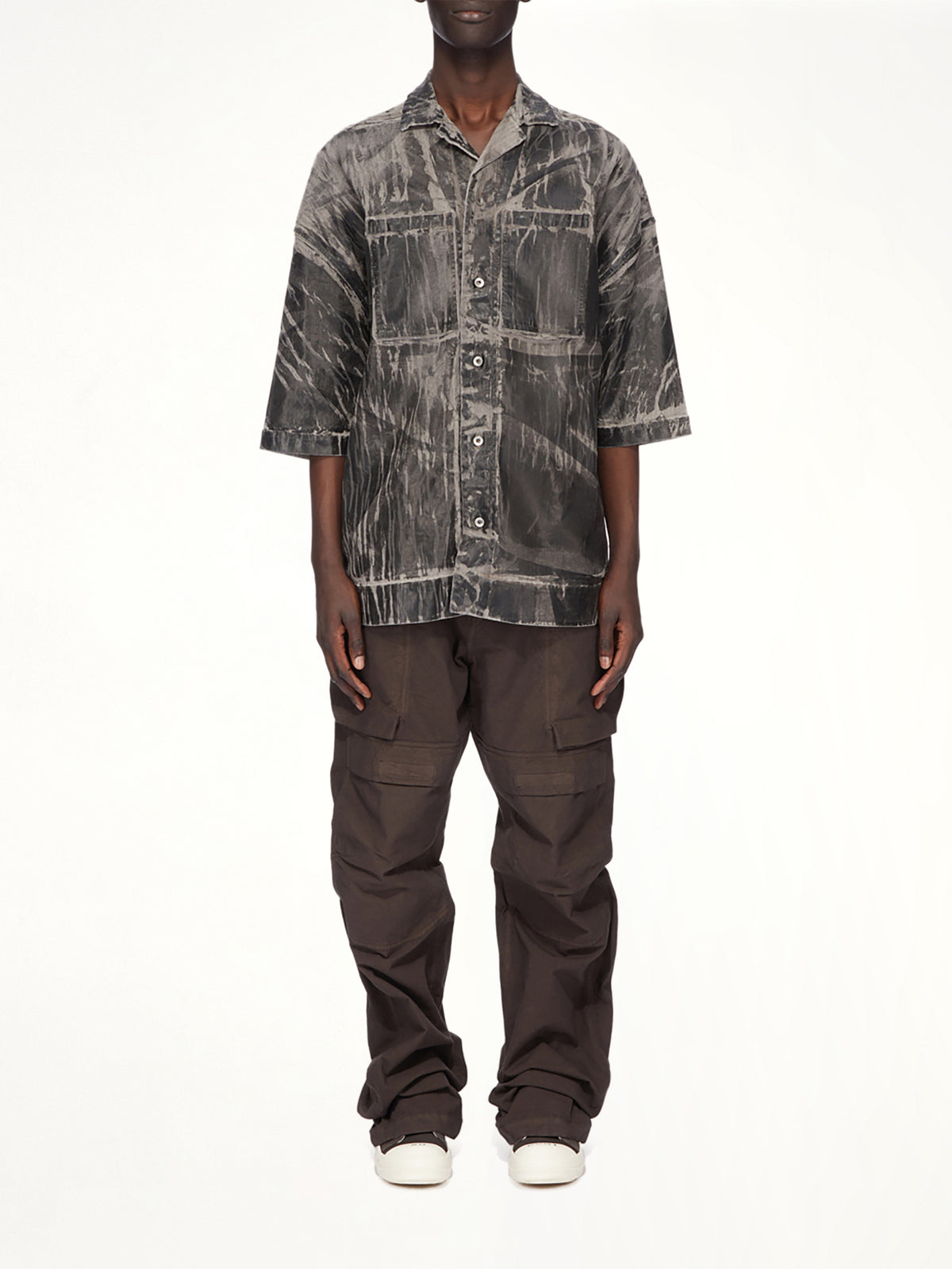 Stefan Cargo in Dark Dust