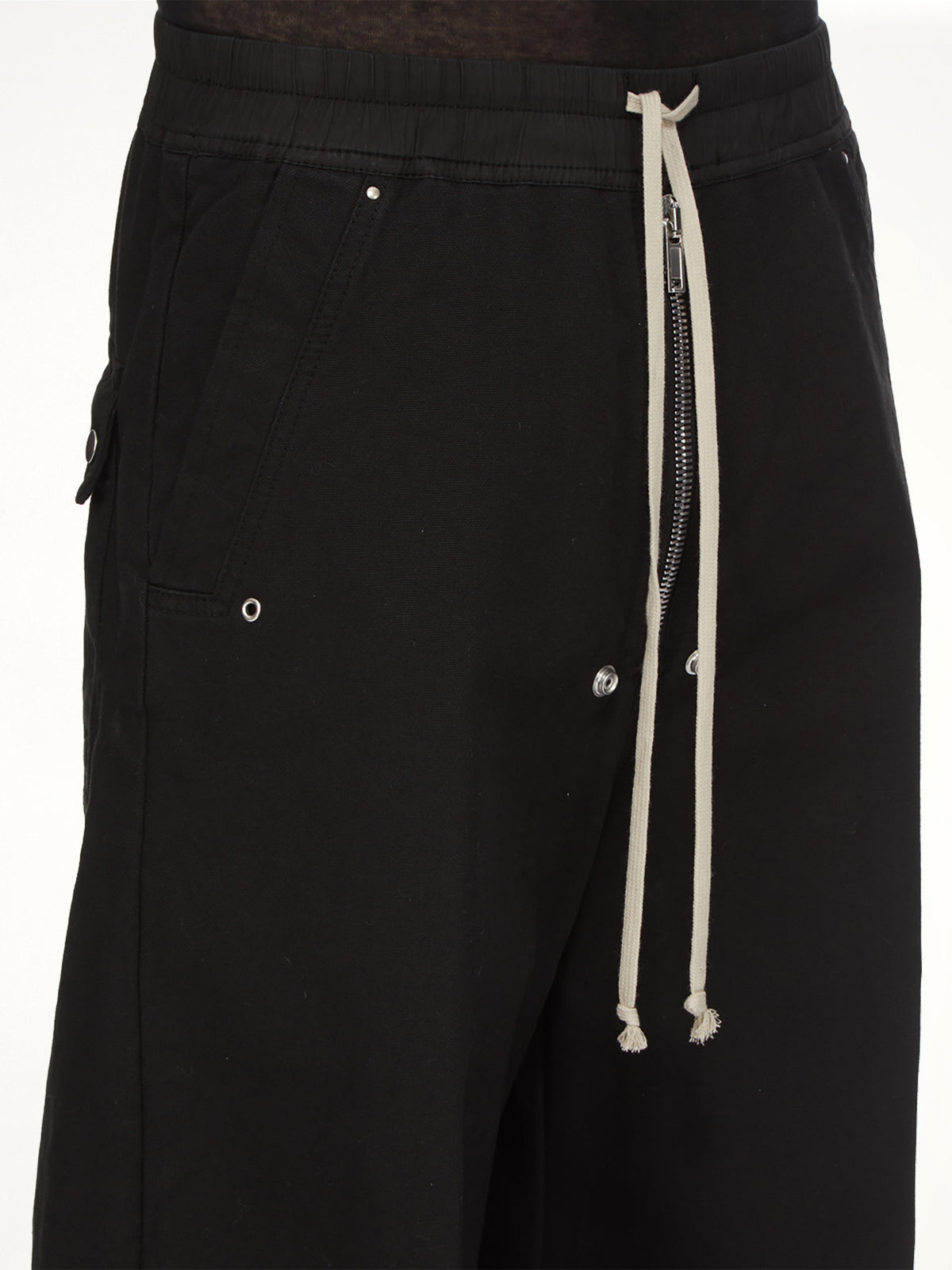 Cotton Canvas Geth Belas in Black