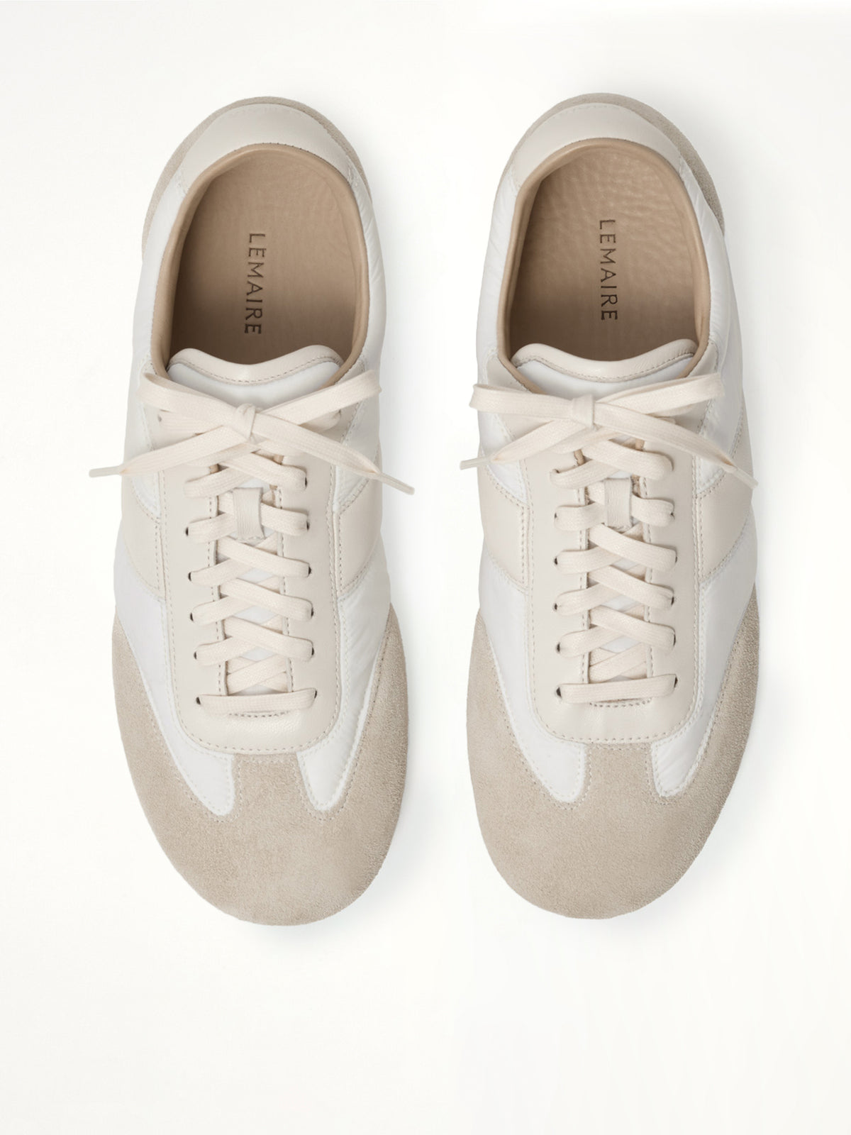Soft Runner in White