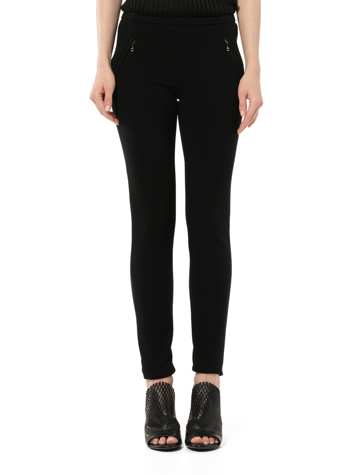 Trousers in Black