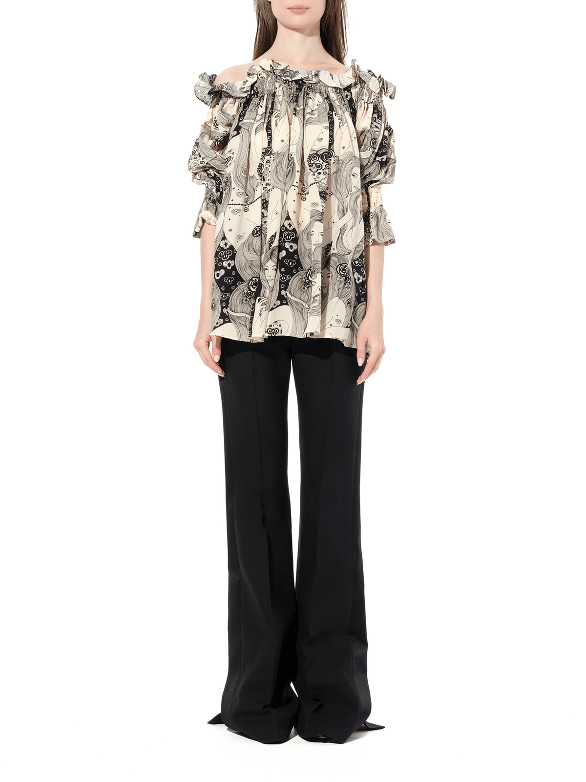 Off Shld Eve Top in Ivory