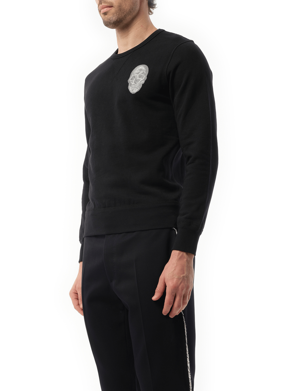 Embroidered Chain Skull Sweatshirt in Black