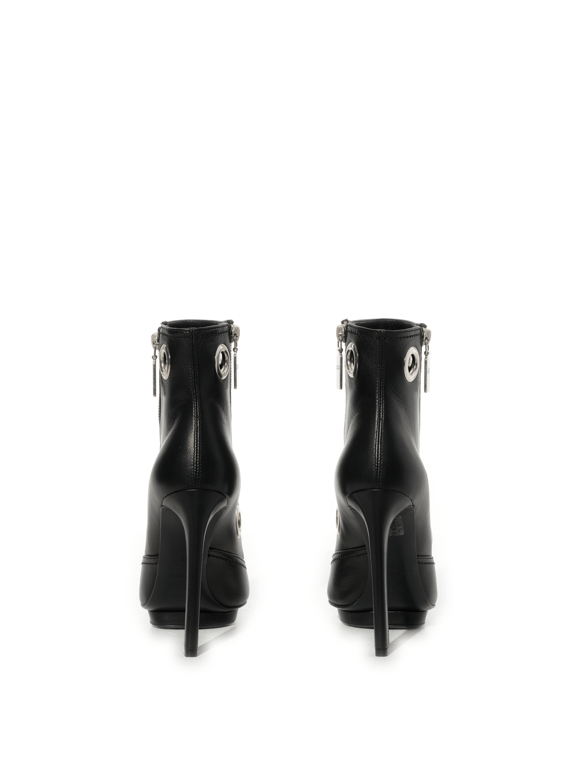Low Boots in Black Top View | ALEXANDER MCQUEEN
