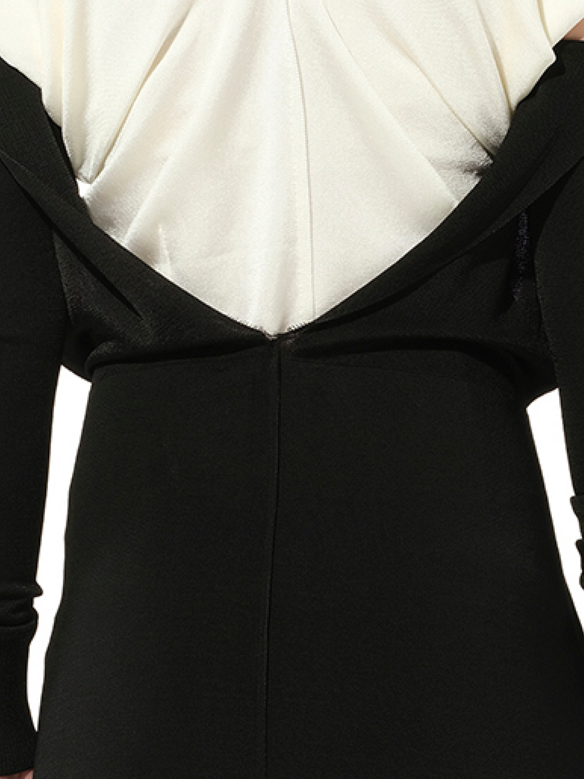 Back Panel Skirt in Black