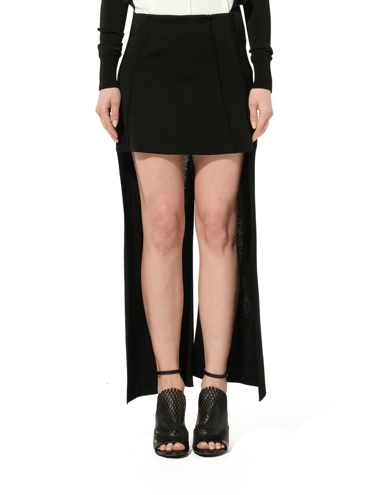 Back Panel Skirt in Black