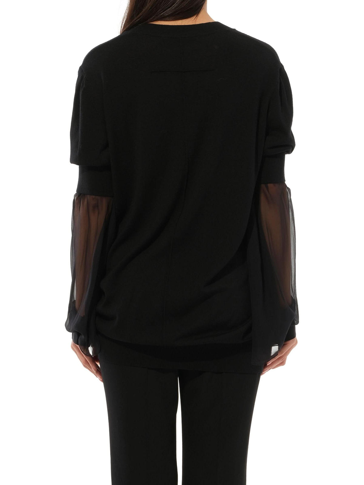 Classic Pullover in Black