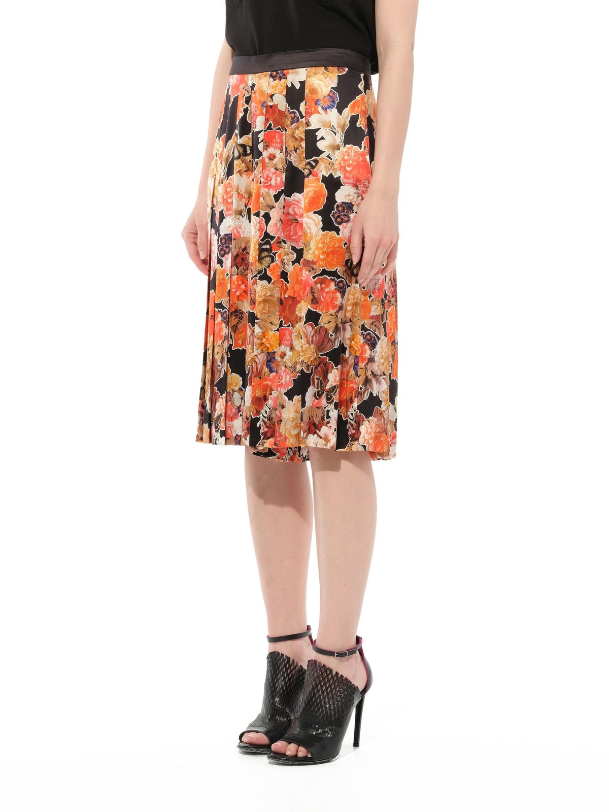 Flower Print Skirts in Black