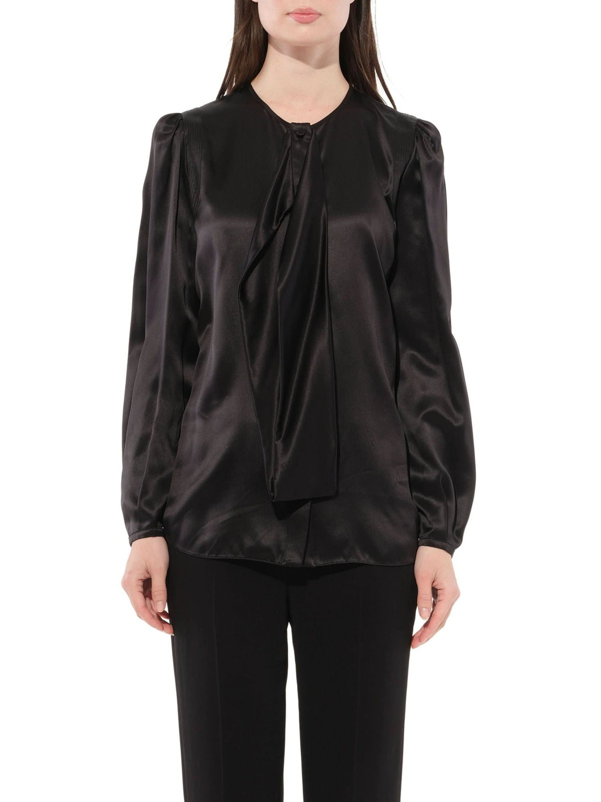 Podium Shirt in Black