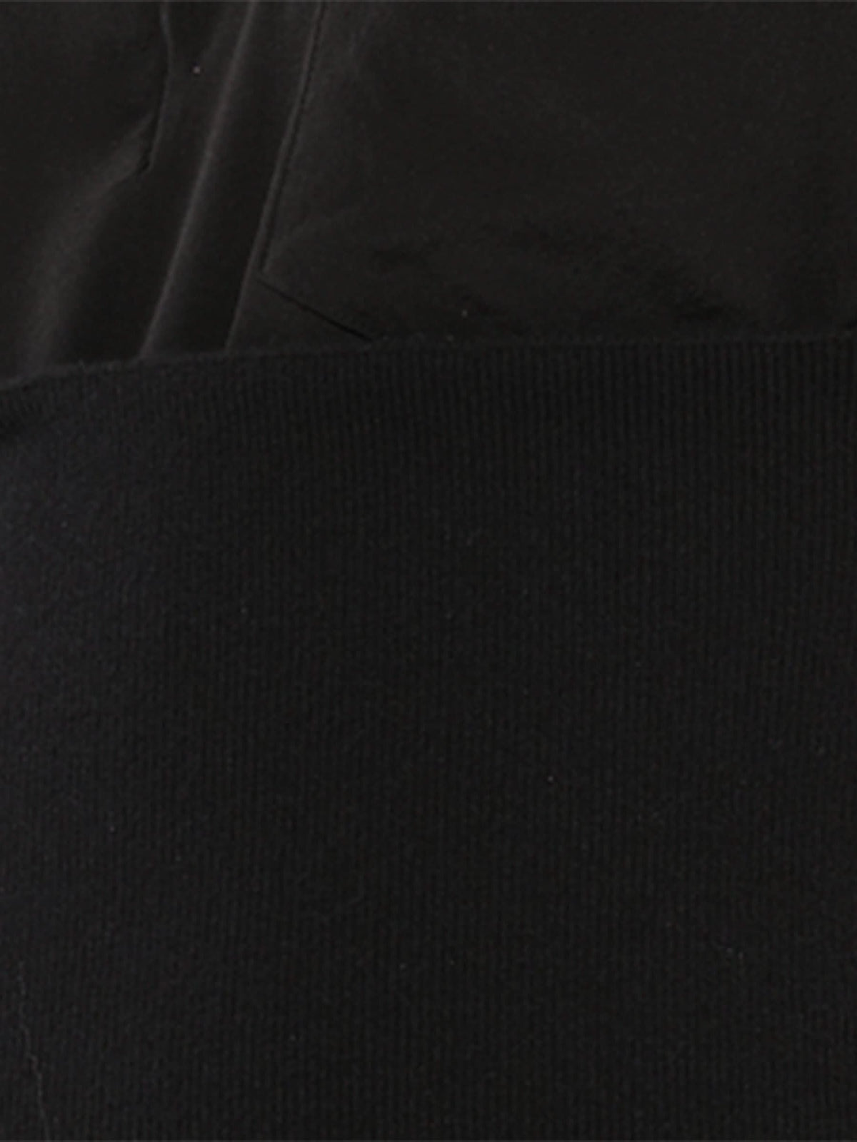 Short Skirt in Black