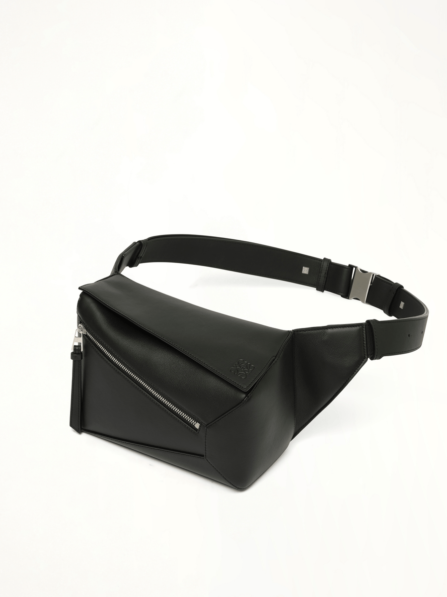 Puzzle Edge Small Bumbag in Black