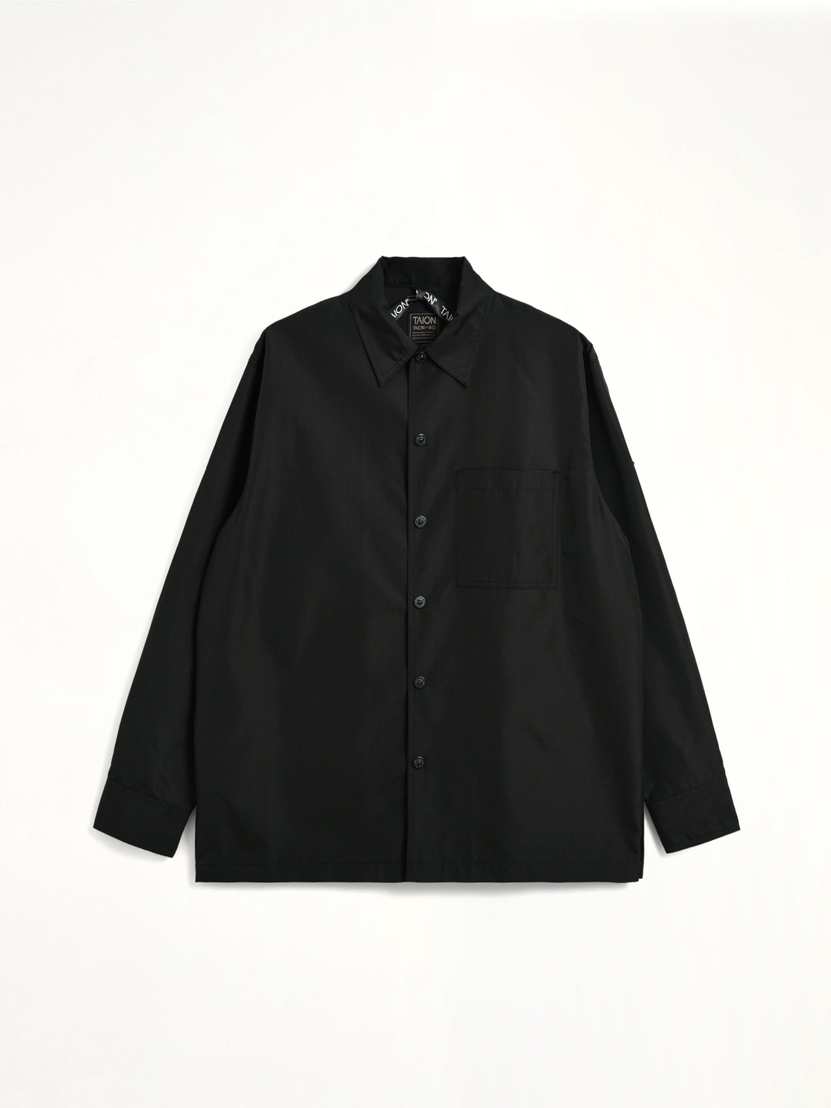 Non Down Military Button Slit Shirt in Black