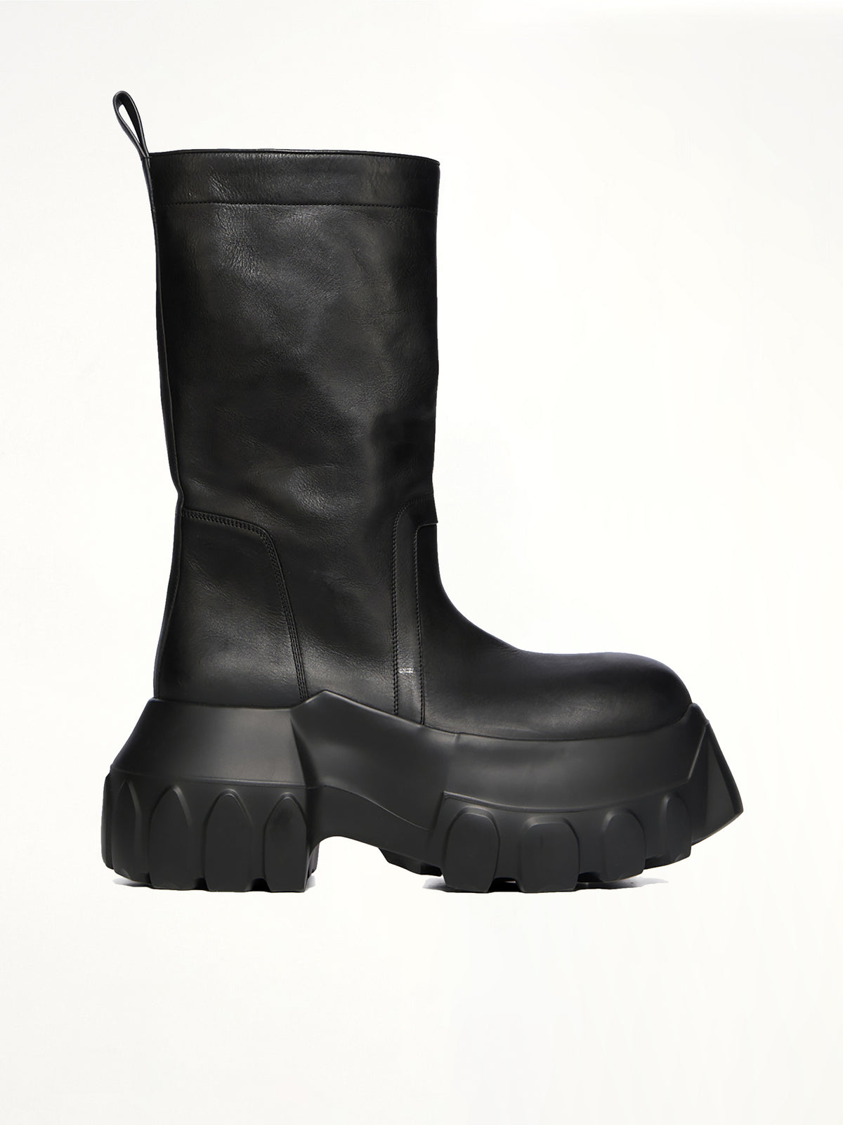 Pull On Mega Tractor in Black