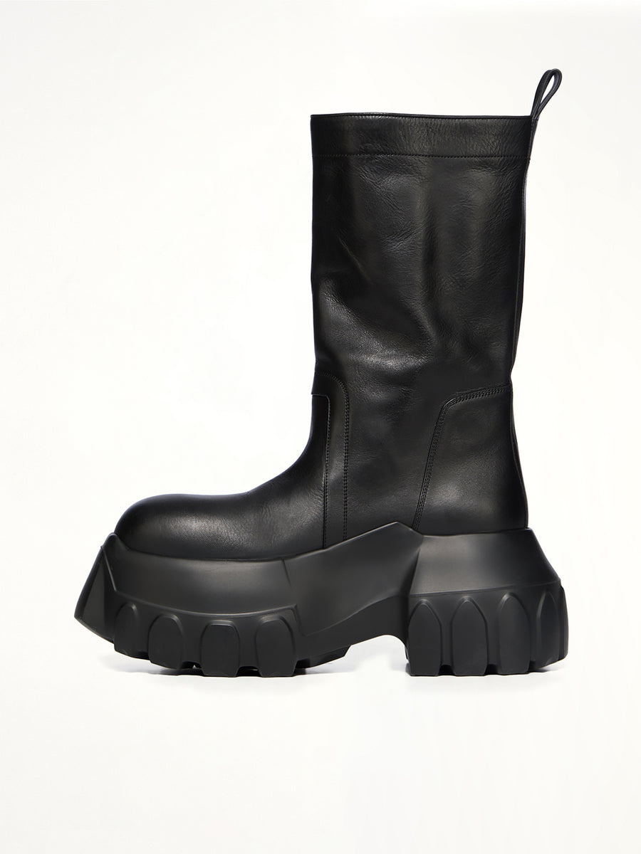 Pull On Mega Tractor in Black