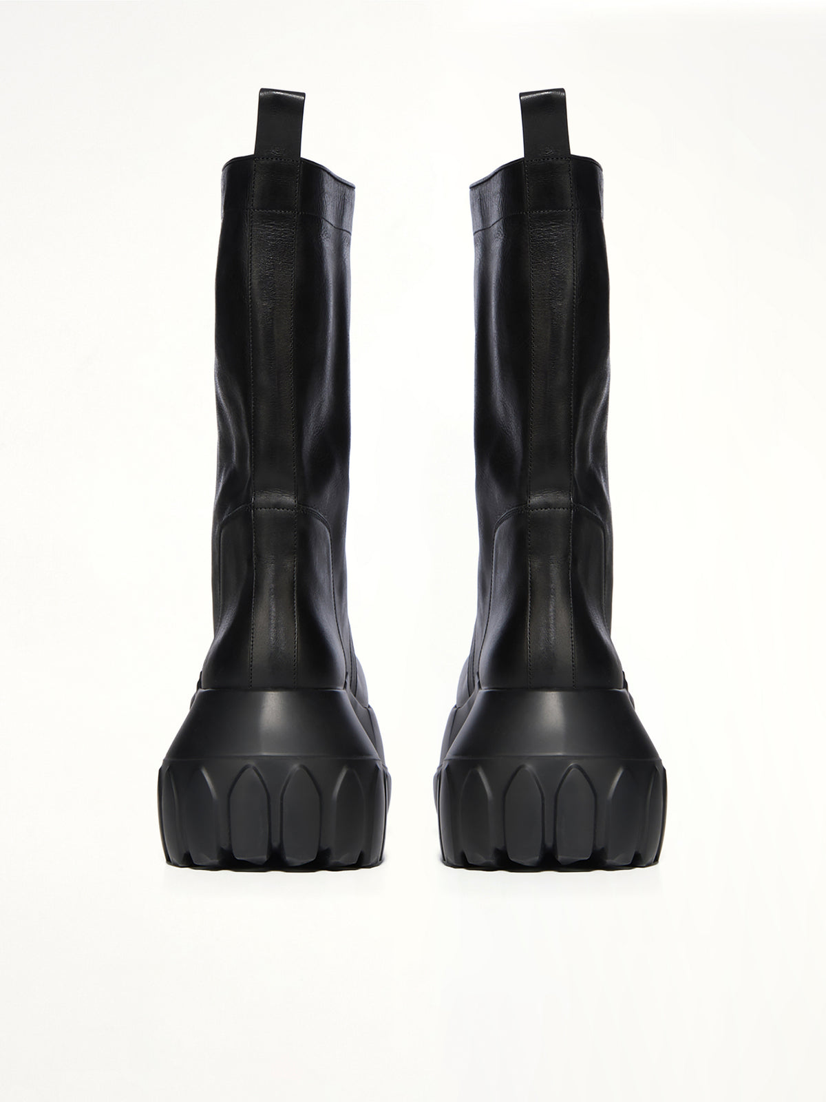 Pull On Mega Tractor in Black