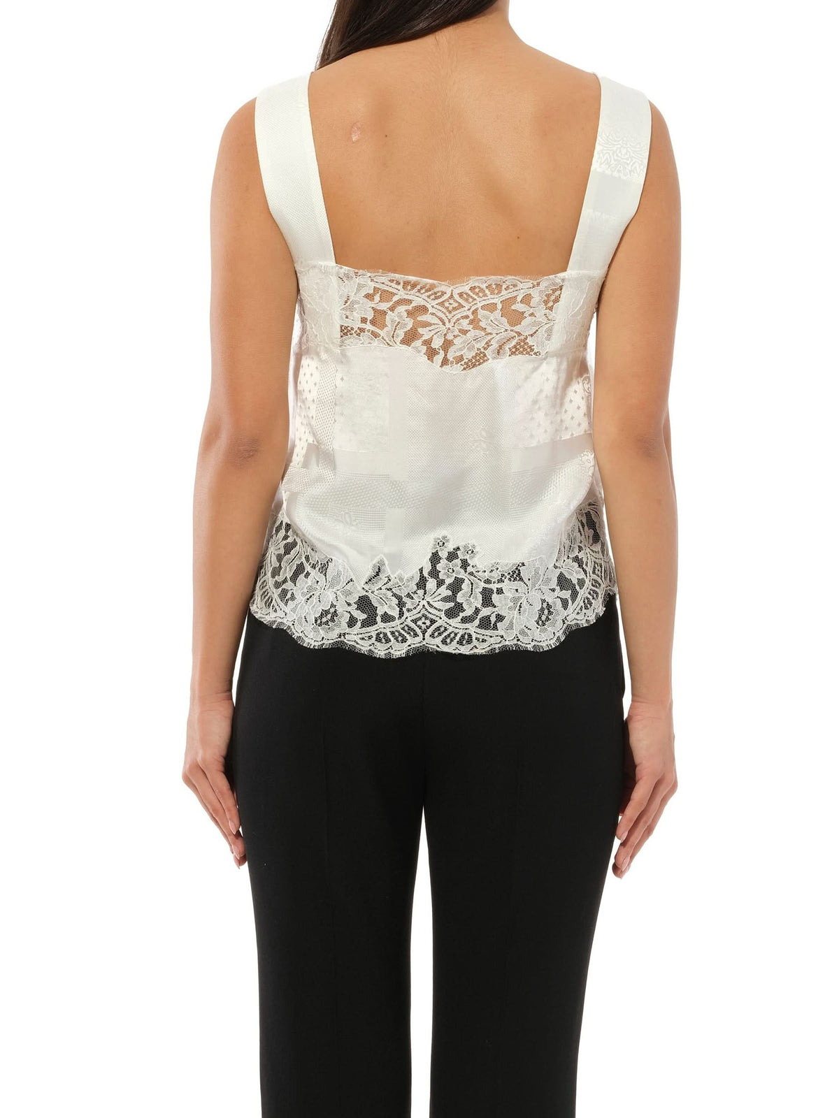 Sleeveless Tops in White