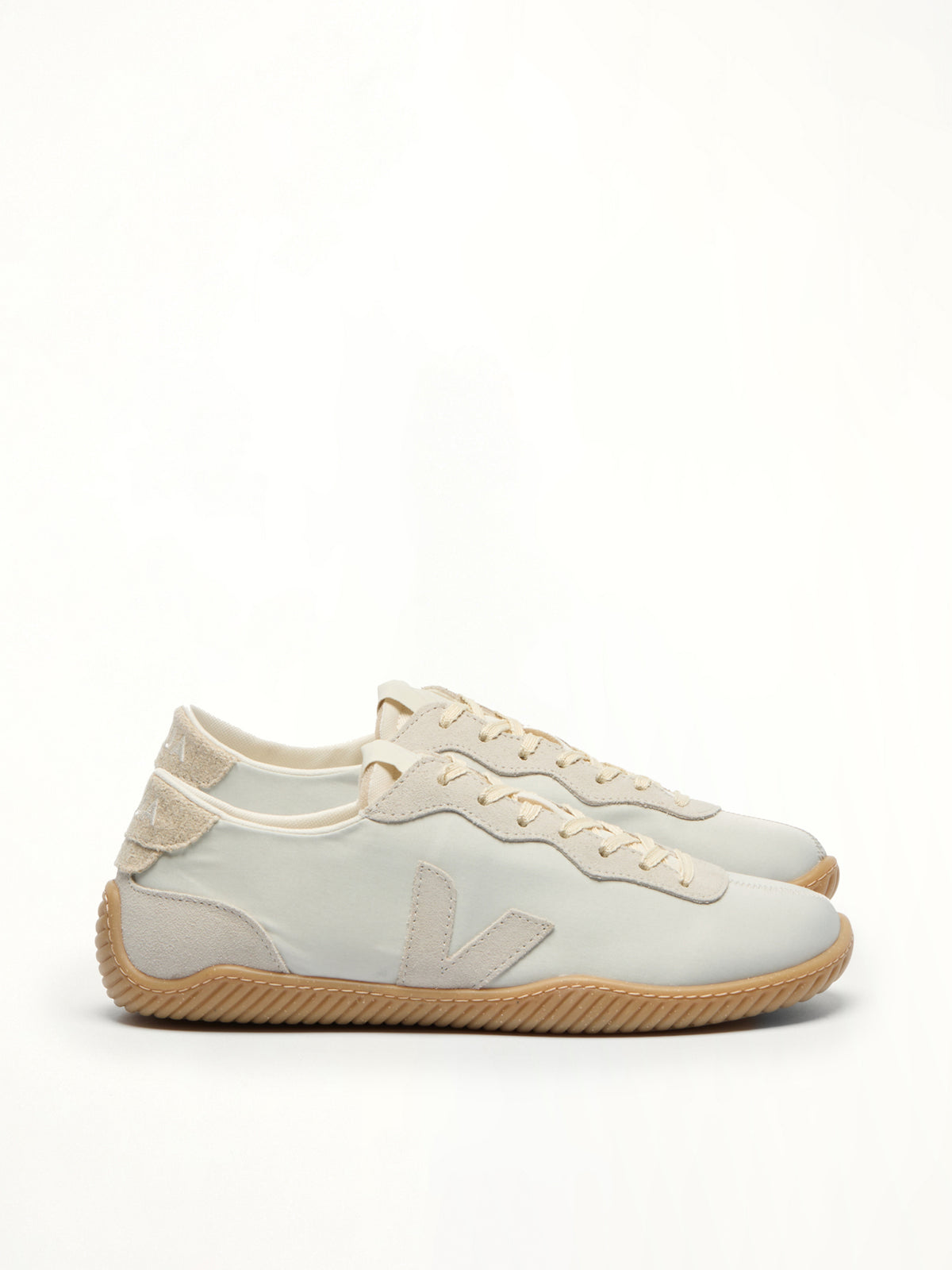 Veja x Baserange Jitsu Sneaker in Natural/Grey