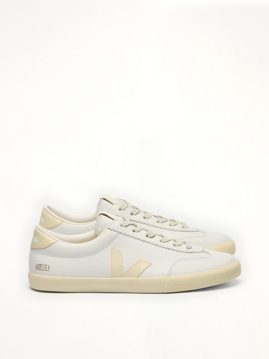 Volley Sneaker in White/Calcaire