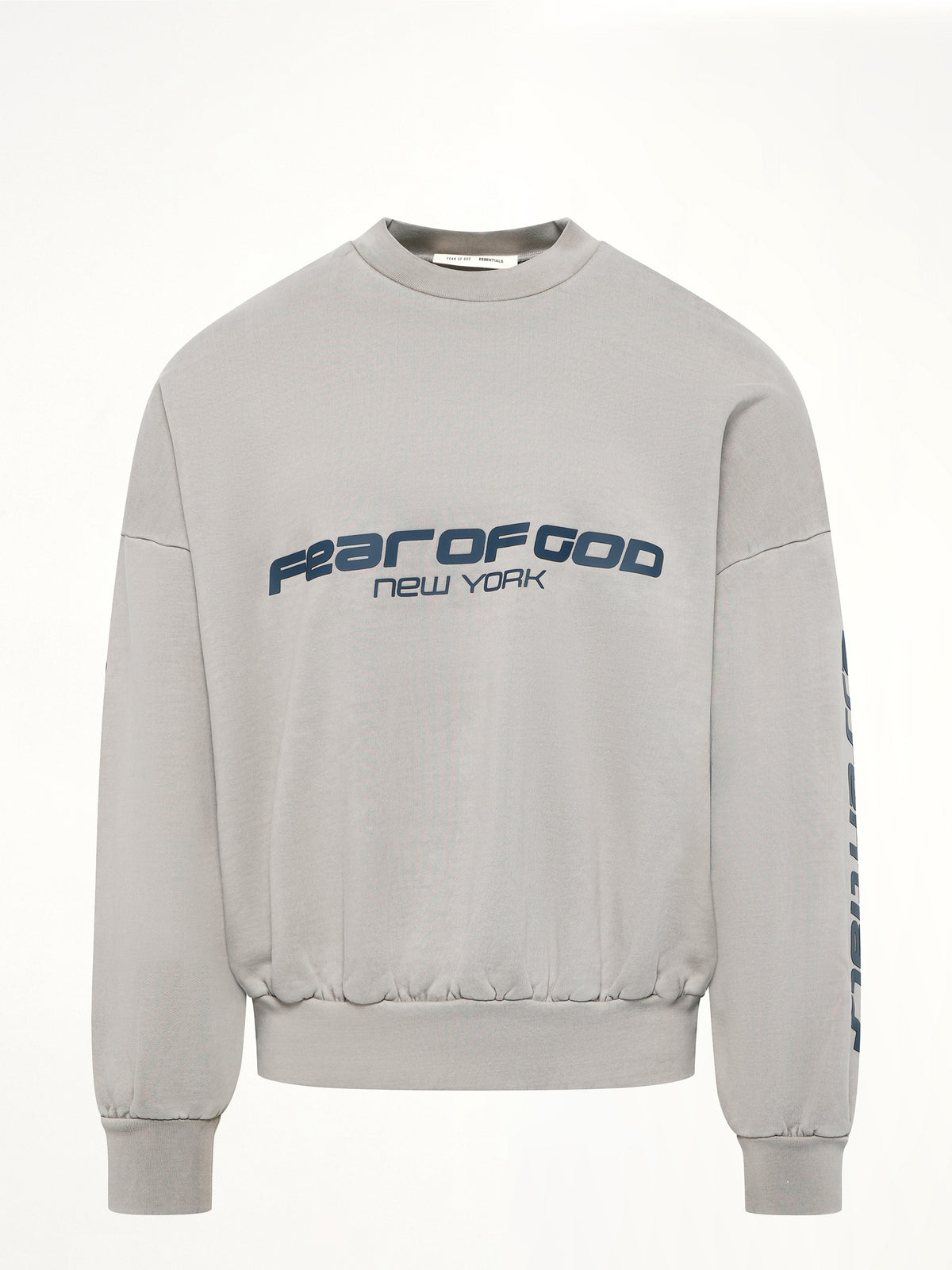 Cropped Relaxed Sweatshirt in Smoke Grey