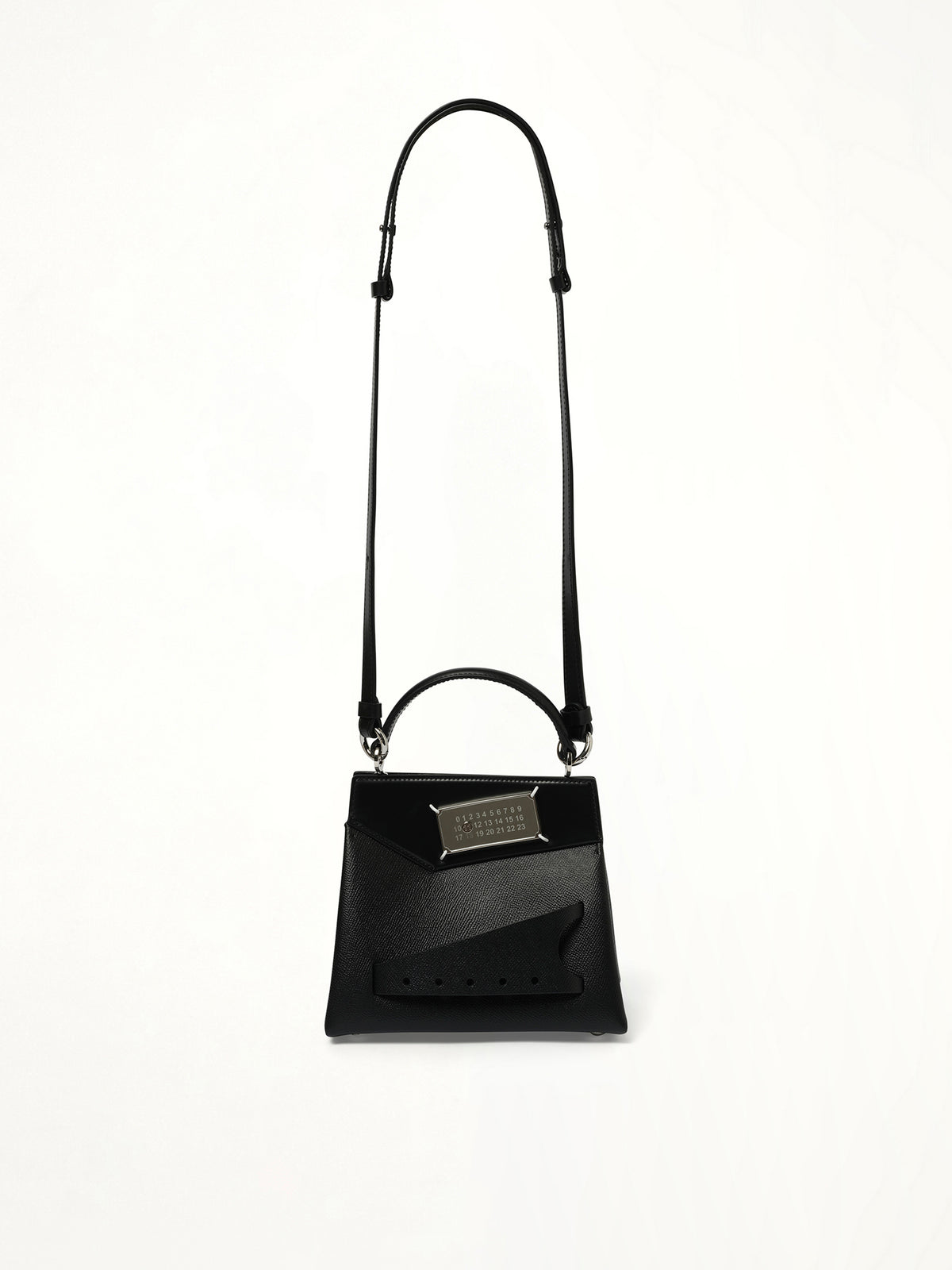 Small Snatched Handbag in Black