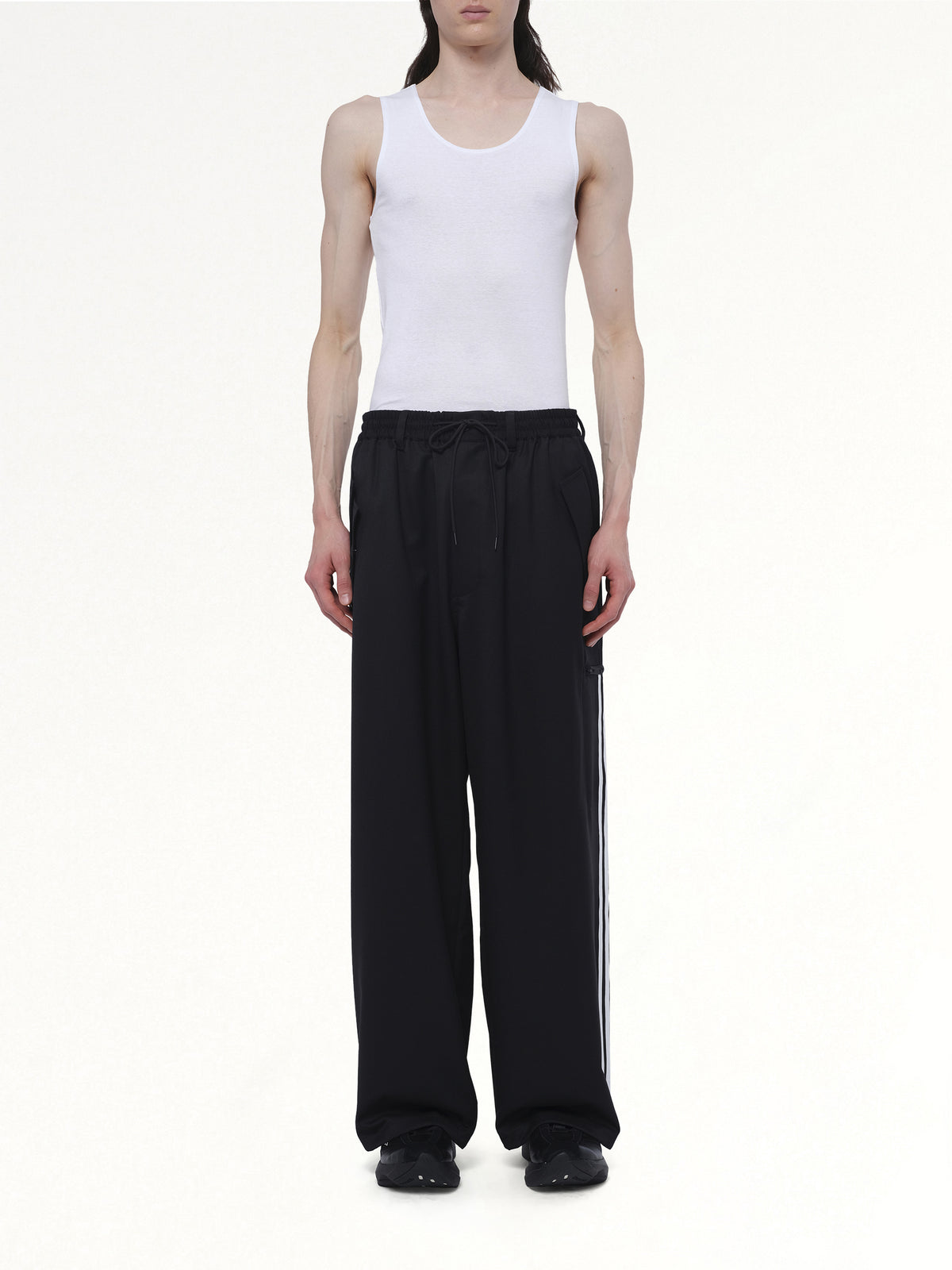 Refined Wool Pants in Black