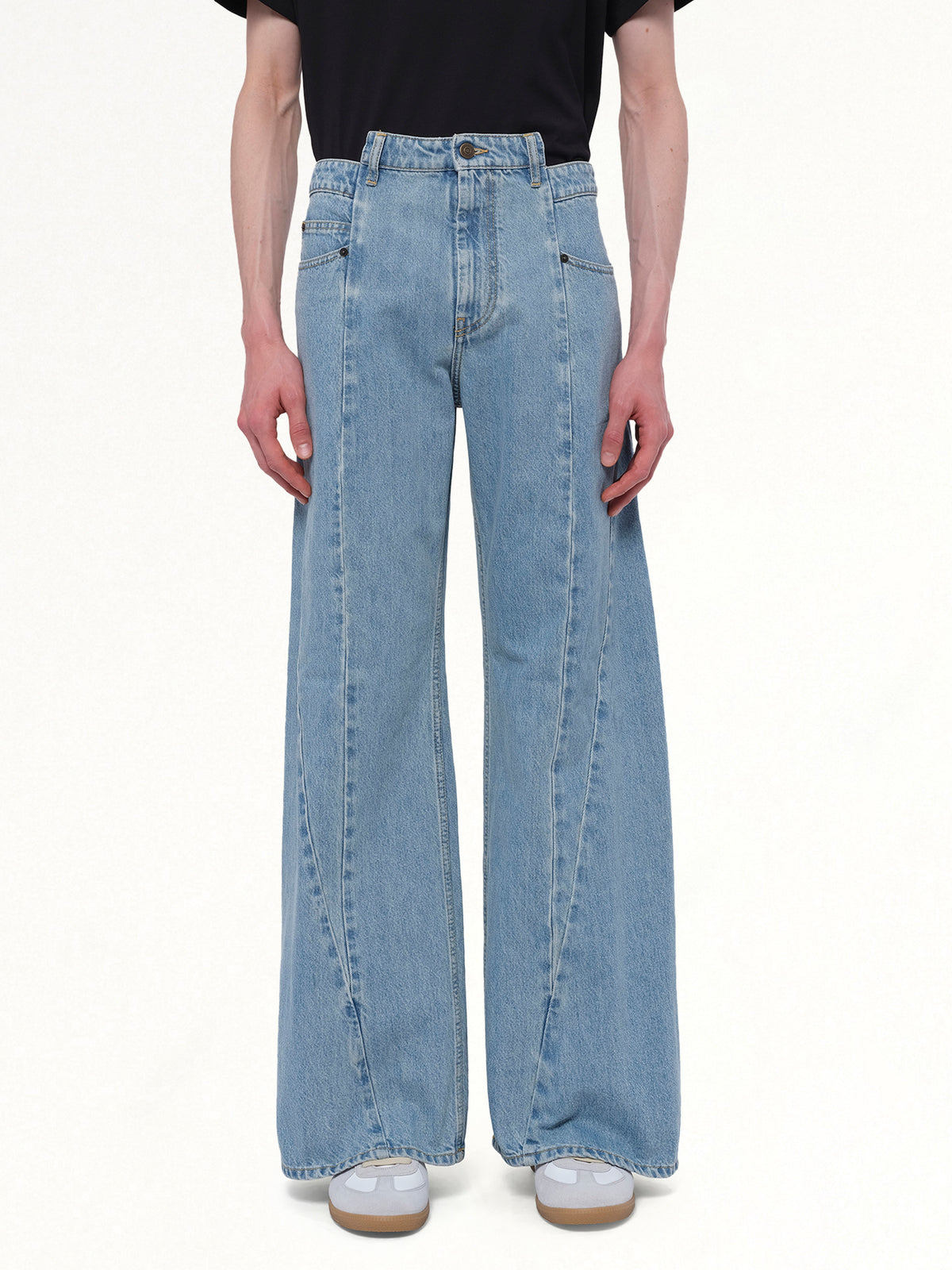 Cut Out Waistband Relaxed Fit Denim Jeans